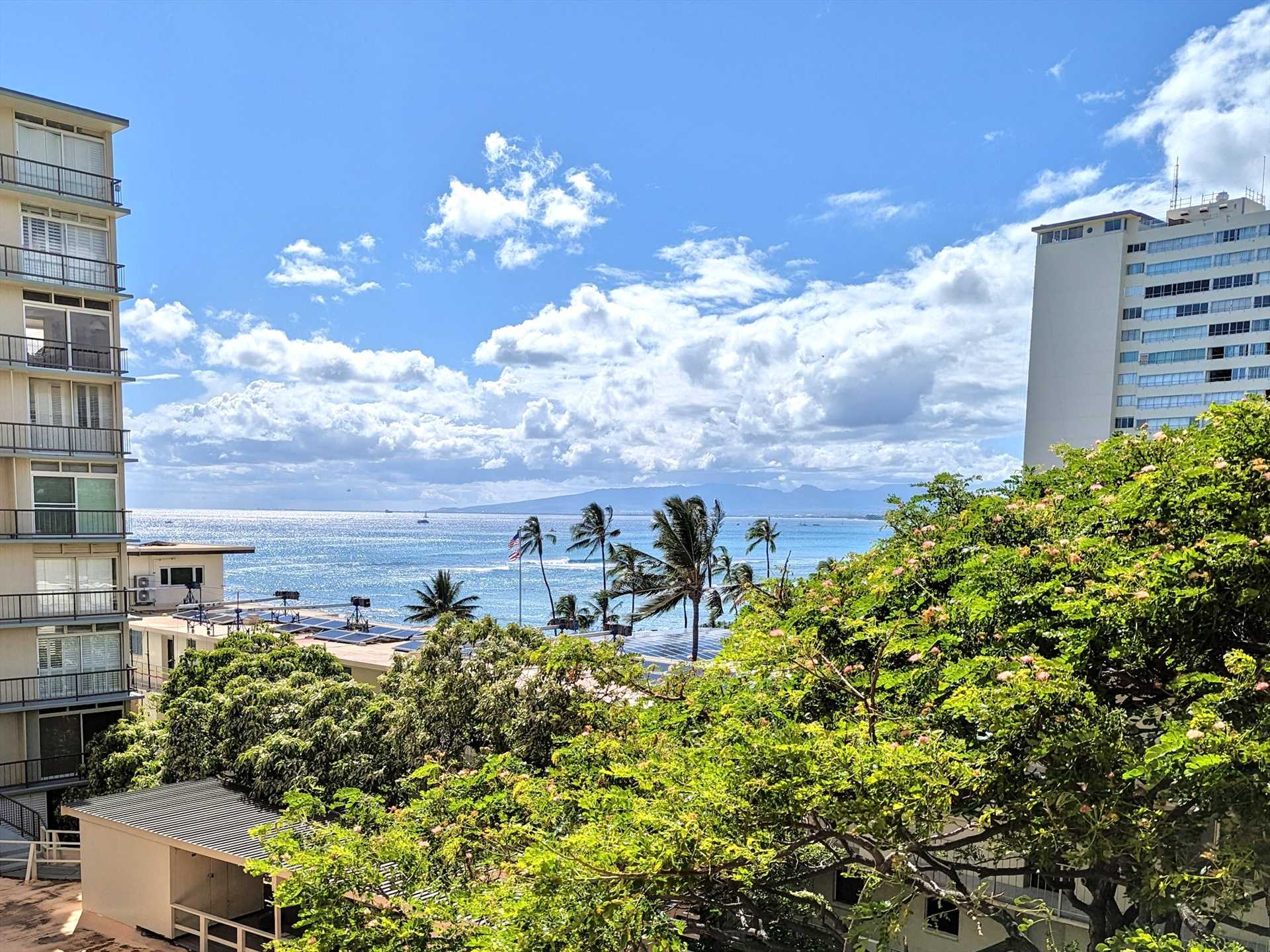 Ocean view from the lanai